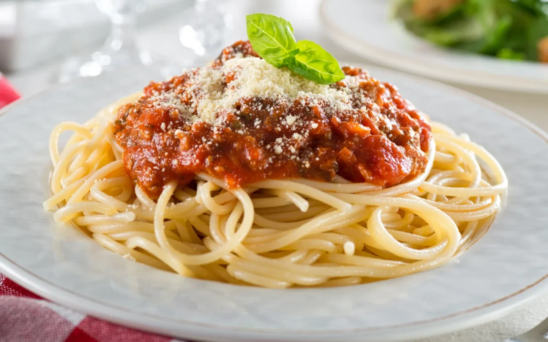 Pasta Sauce and Garlic Bread